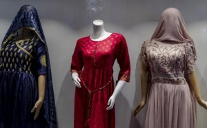 “Taliban” əmr etdi: mağazalardakı manekenlərin başı kəsilsin!